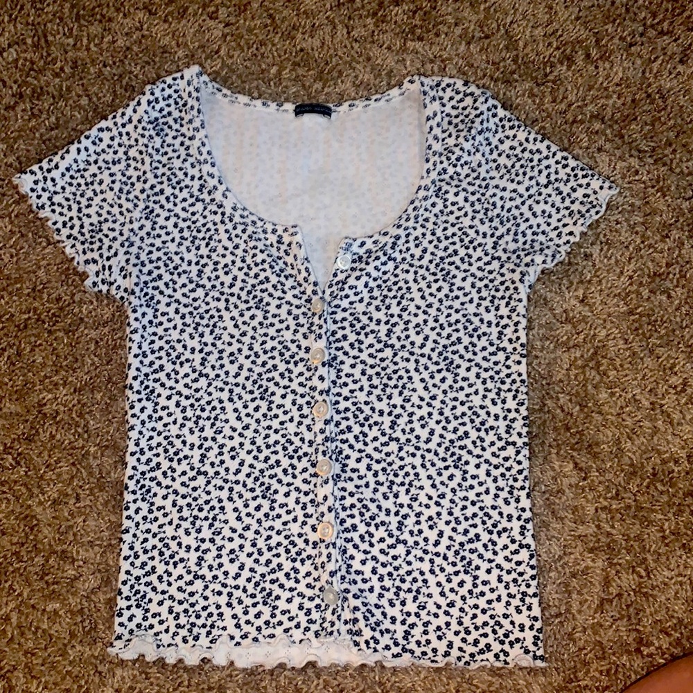 Brandy Melville dainty top